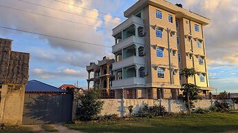 Crown View Hotel