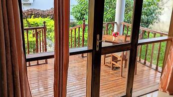 Crown View Hotel