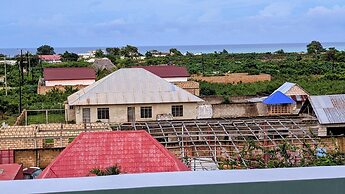 Crown View Hotel
