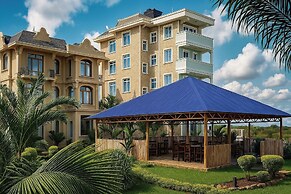 Crown View Hotel