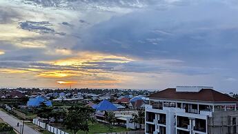 Crown View Hotel