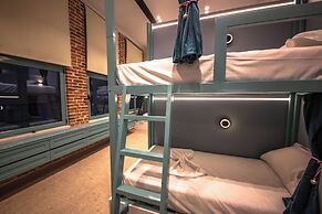 Vega 43 Hostel