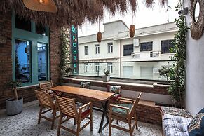 Vega 43 Hostel