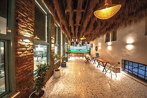 Vega 43 Hostel