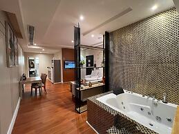 Roof Hotel Apartments