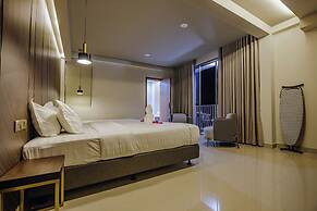 Royal Villa
