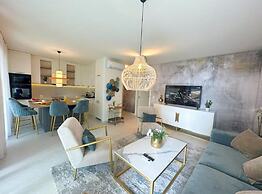 Leonarda Waterfront Residences