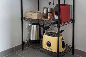 Lit Living-Luxury-Box Spring - Parking