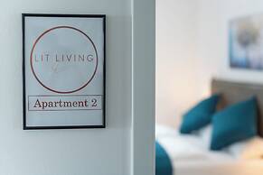 Lit Living-Luxury-Box Spring - Parking