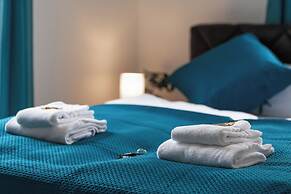 Lit Living-Luxury-Box Spring - Parking