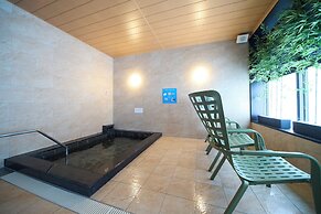 Hotel Eins Osaka Kadoma City Station