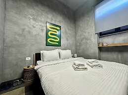 SA Studio 24