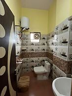 Hotel Shivoham