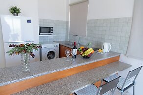 Themis Apartments