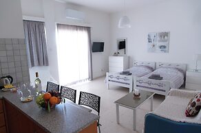 Themis Apartments