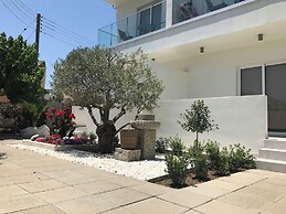 Themis Apartments