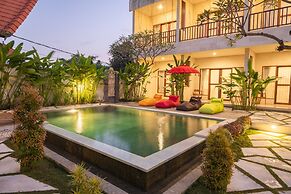 Mupu Jana G.House Keramas