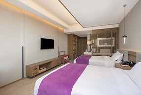 F&F HOTEL