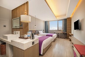 F&F HOTEL