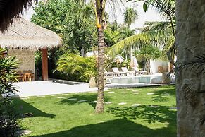 The Balangan Hotel