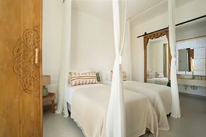 The Balangan Hotel