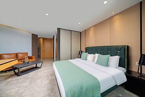 Weekend International Apartment- Beijing Rd A-mall