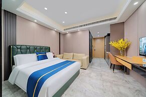 Weekend International Apartment- Beijing Rd A-mall
