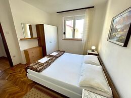 Apartment Luky 6