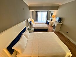 Mara Palas Hotel