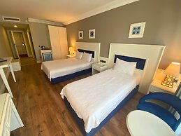 Mara Palas Hotel