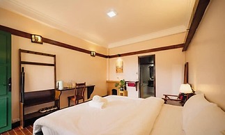 Signature by D Home Sapa