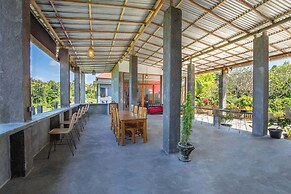 Atuh Galaxy Cottage