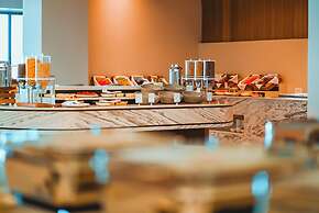 Oros Luxury Beach Resort