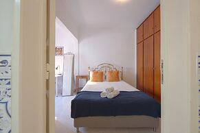 Alameda Typical by Homing