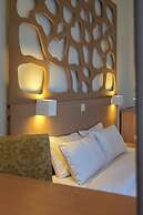 PEARL Hotel