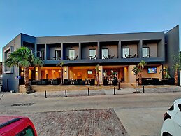 PEARL Hotel