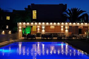 PEARL Hotel