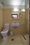 PEARL Hotel