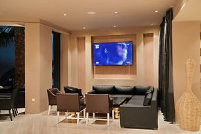 PEARL Hotel