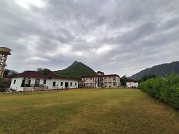 Orchard Hills Resorts