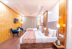 Everest Hotel Manali