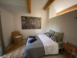 Charming Villa With AC in Alpilles