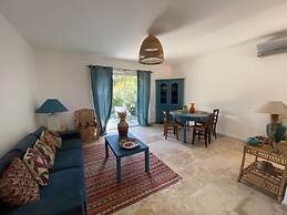 Charming Villa With AC in Alpilles