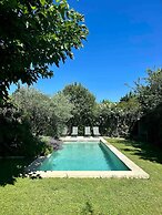 Charming Villa With AC in Alpilles