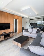 Laristone Suite Spa Hotel