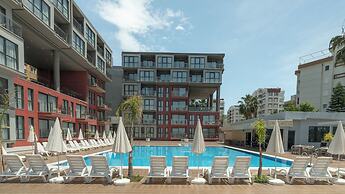 Laristone Suite Spa Hotel