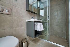 Laristone Suite Spa Hotel