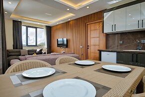 Laristone Suite Spa Hotel