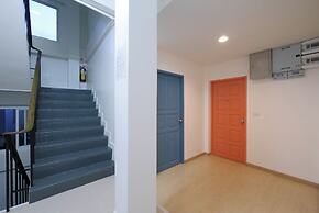 Lee Home Bangkok