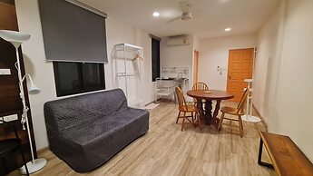 Lee Home Bangkok